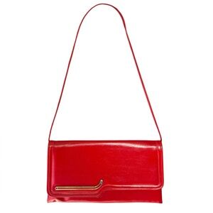 Elegant Red Vintage 1980s Leather Shoulder Bag With Gold Accent